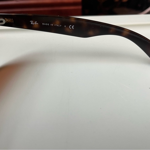 Rayban New Wayfarer Sunglasses - Picture 3 of 7